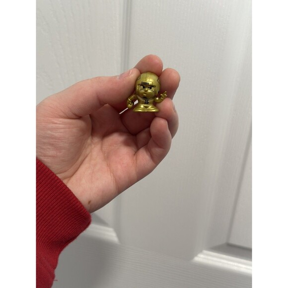 NBA Other - NFL TeenyMates 2025 Series 13 Rare Patrick Mahomes (Gold) 1 In 512 Packs